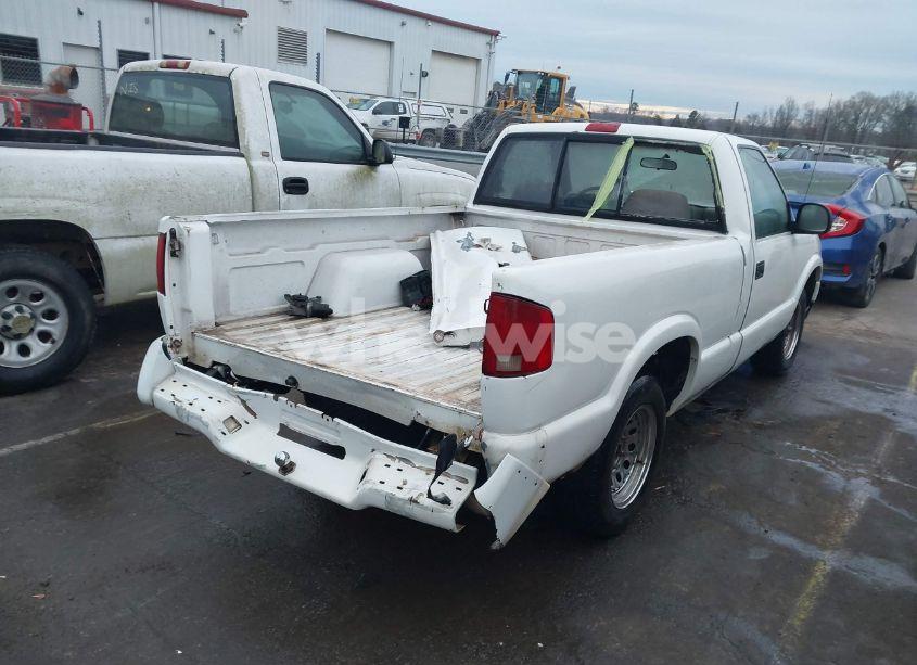 Photo 4 of 1997 Chevrolet S-10 FLEETSIDE (VIN 1GCCS1447VK239132)