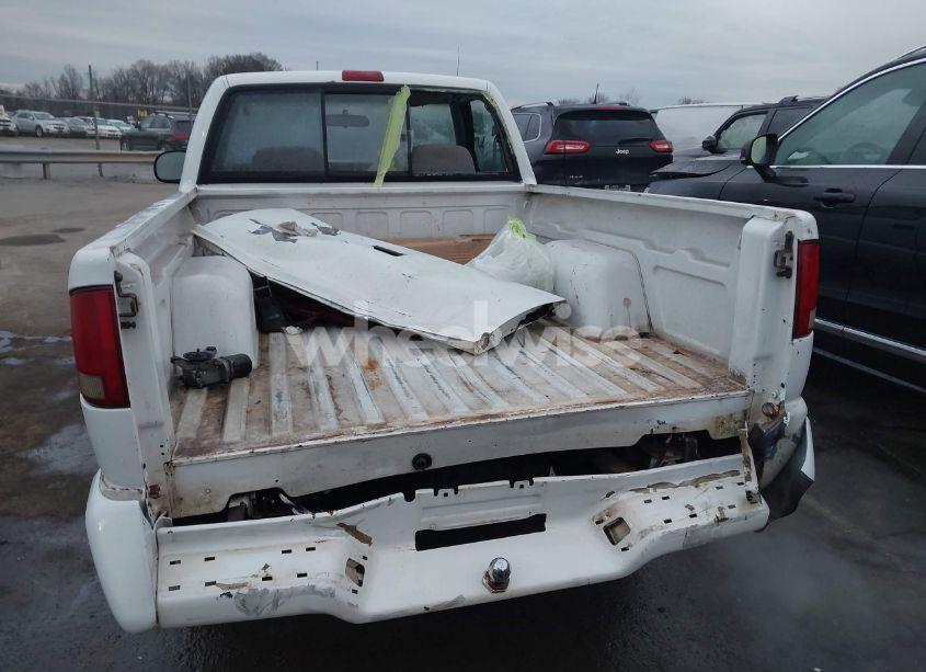 Photo 6 of 1997 Chevrolet S-10 FLEETSIDE (VIN 1GCCS1447VK239132)