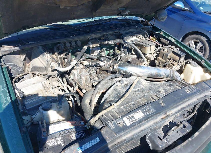 Photo 10 of 1997 Chevrolet S-10 LS FLEETSIDE (VIN 1GCCS1449VK130252)