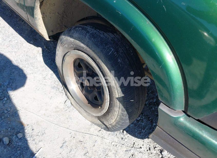 Photo 15 of 1997 Chevrolet S-10 LS FLEETSIDE (VIN 1GCCS1449VK130252)