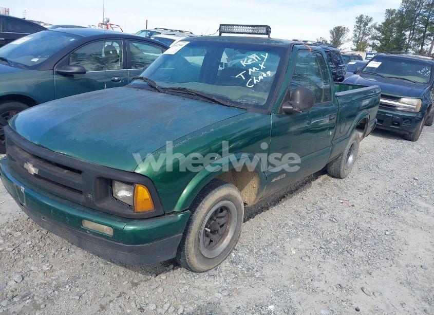 Photo 2 of 1997 Chevrolet S-10 LS FLEETSIDE (VIN 1GCCS1449VK130252)