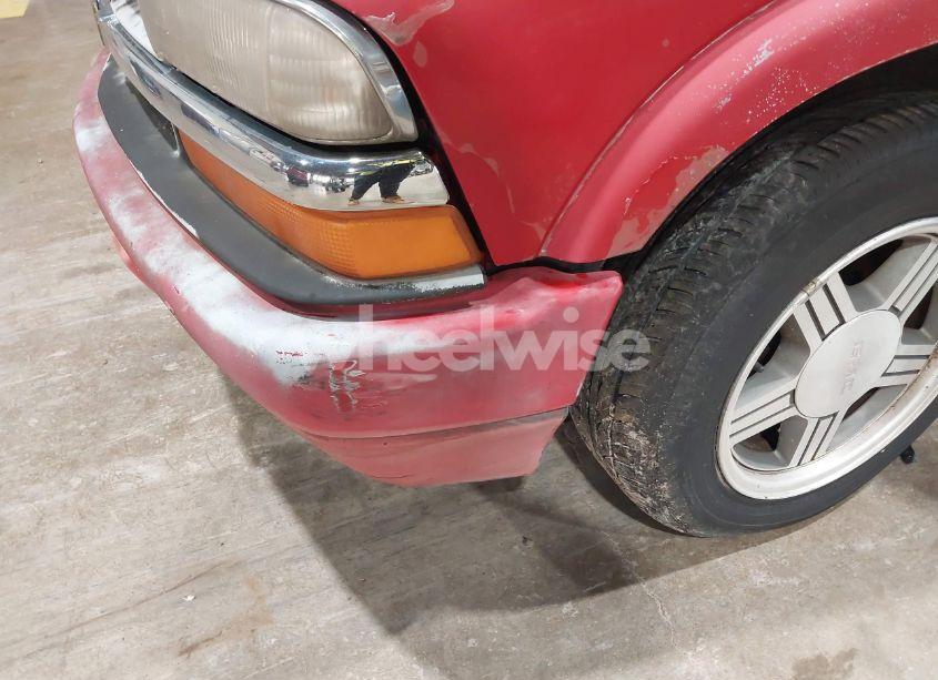 Photo 6 of 1999 Chevrolet S-10 LS (VIN 1GCCS1449XK163562)