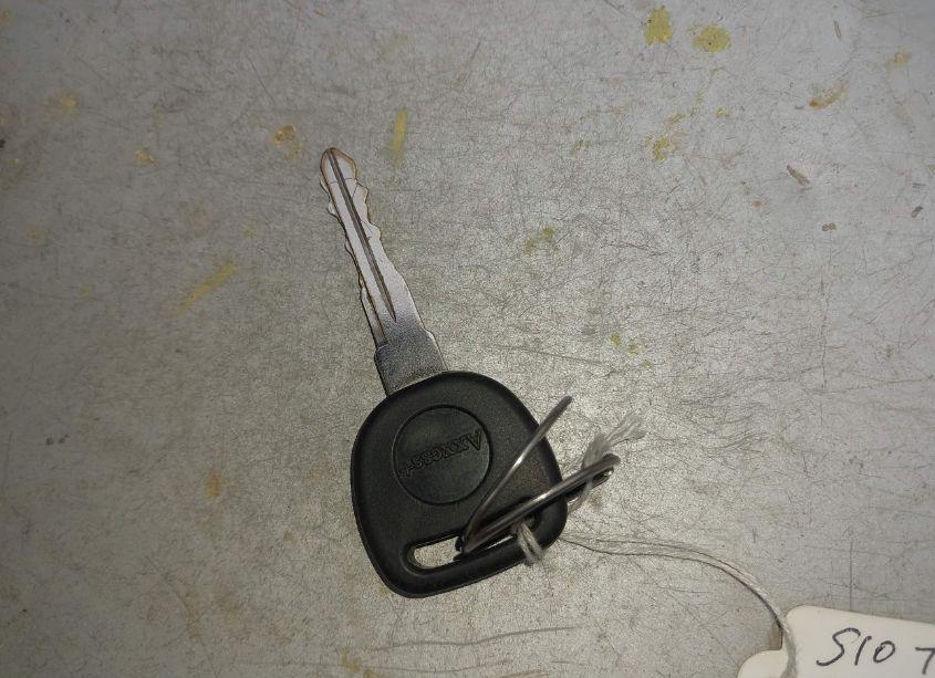 Photo 11 of 1999 Chevrolet S-10 LS (VIN 1GCCS1449XK199901)