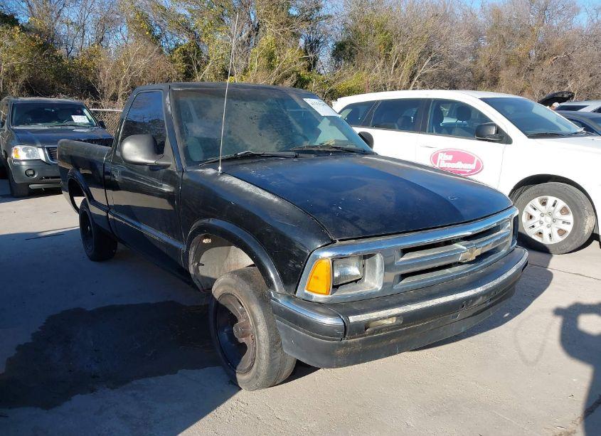 1996 Chevrolet S TRUCK S10 (VIN 1GCCS144XTK138471) main photo