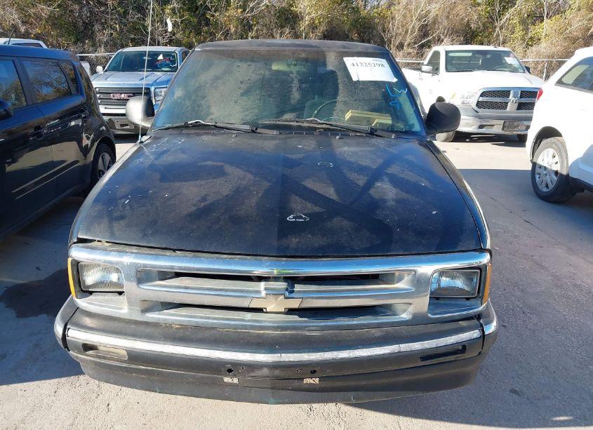 Photo 6 of 1996 Chevrolet S TRUCK S10 (VIN 1GCCS144XTK138471)