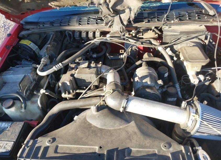 Photo 10 of 1997 Chevrolet S-10 LS FLEETSIDE (VIN 1GCCS144XV8208079)