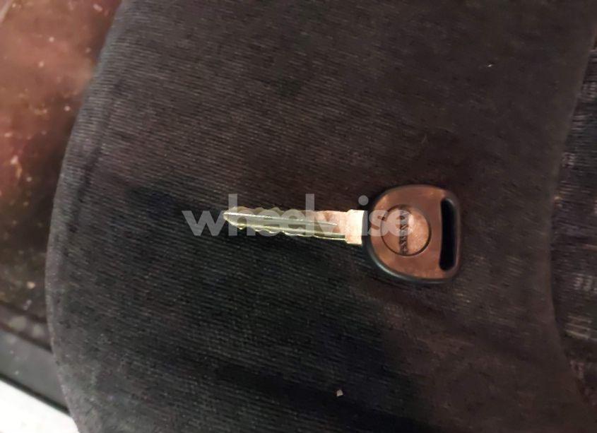 Photo 11 of 2000 Chevrolet S-10 LS (VIN 1GCCS144XYK137103)