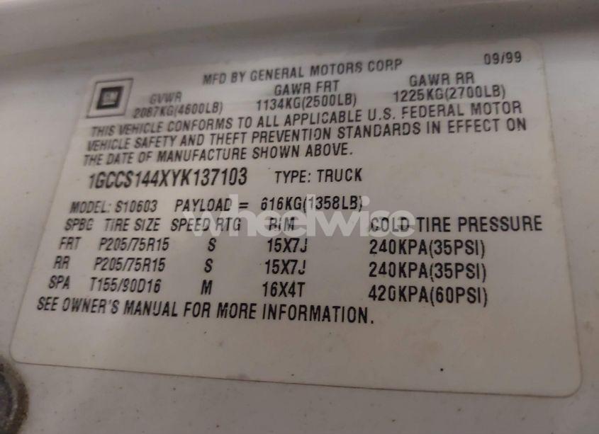 Photo 9 of 2000 Chevrolet S-10 LS (VIN 1GCCS144XYK137103)