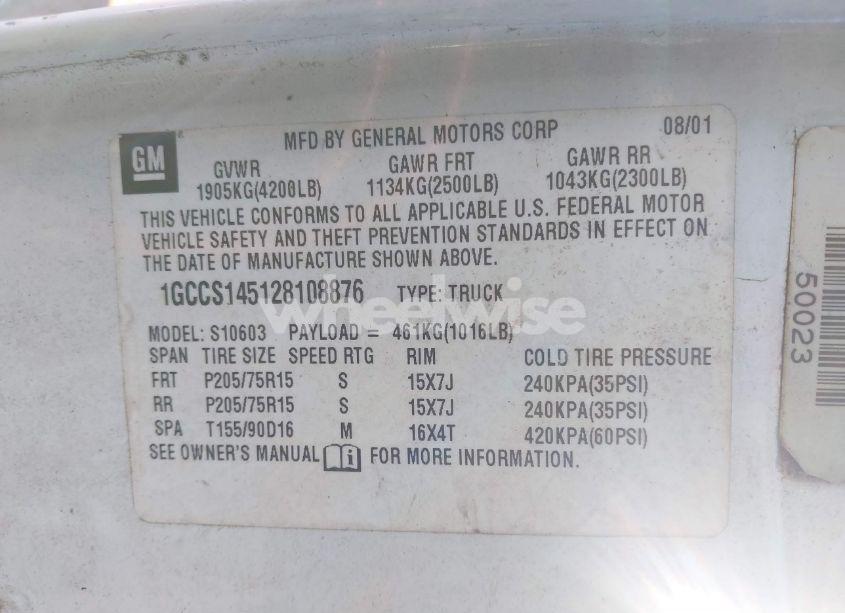 Photo 9 of 2002 Chevrolet S-10 (VIN 1GCCS145128108876)