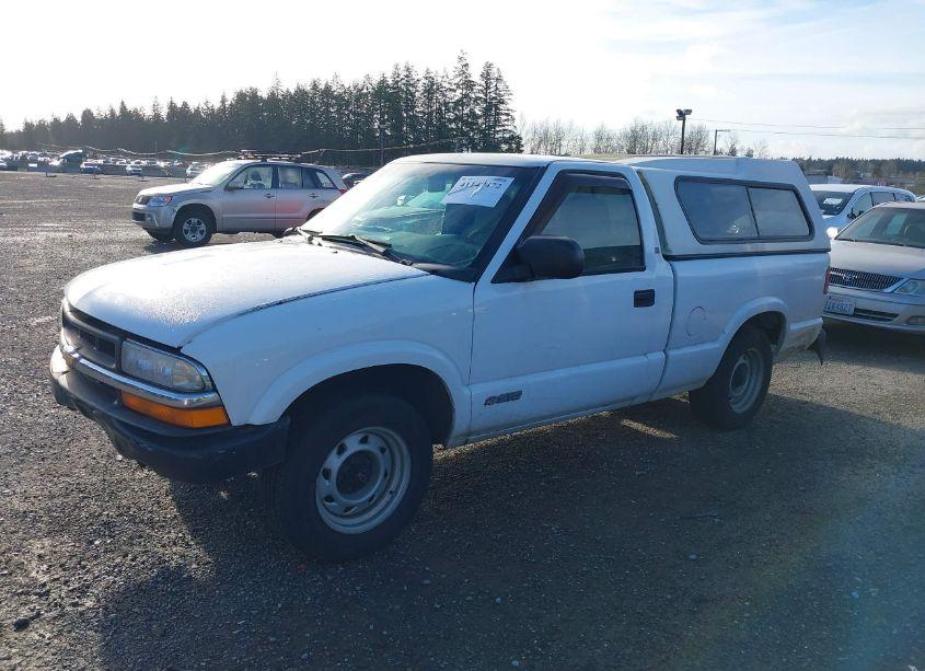 Photo 2 of 2002 Chevrolet S-10 (VIN 1GCCS145128203499)