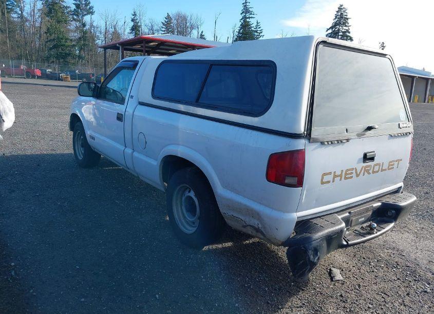 Photo 3 of 2002 Chevrolet S-10 (VIN 1GCCS145128203499)