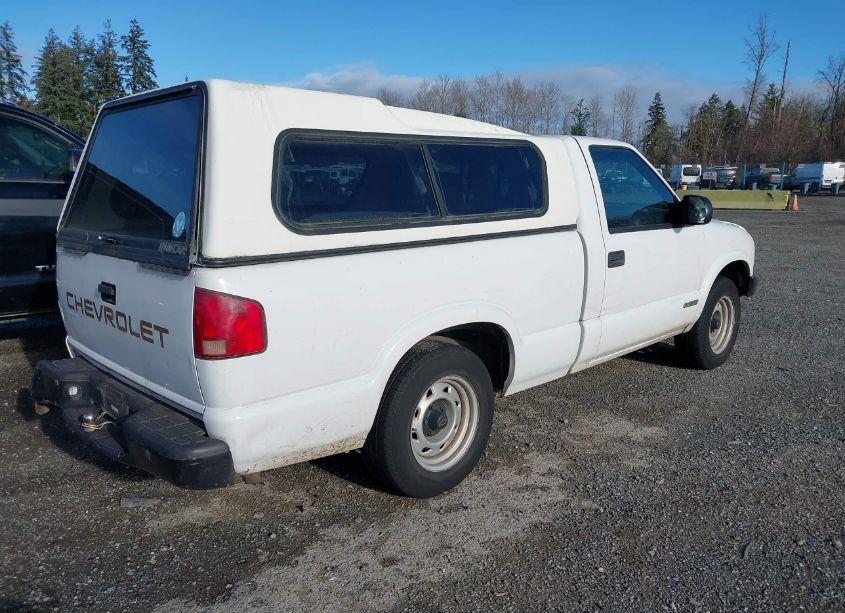 Photo 4 of 2002 Chevrolet S-10 (VIN 1GCCS145128203499)