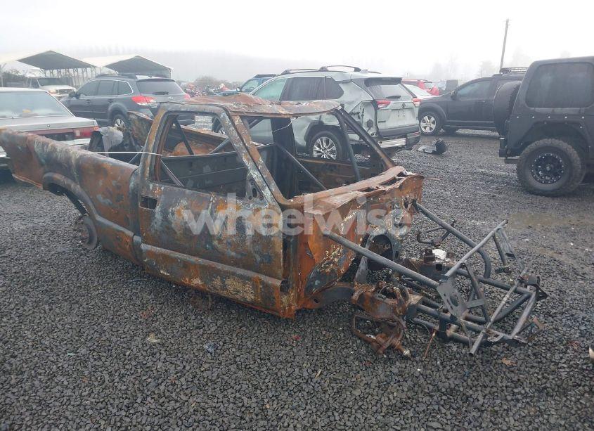 2001 Chevrolet S-10 LS (VIN 1GCCS14551K158911) main photo