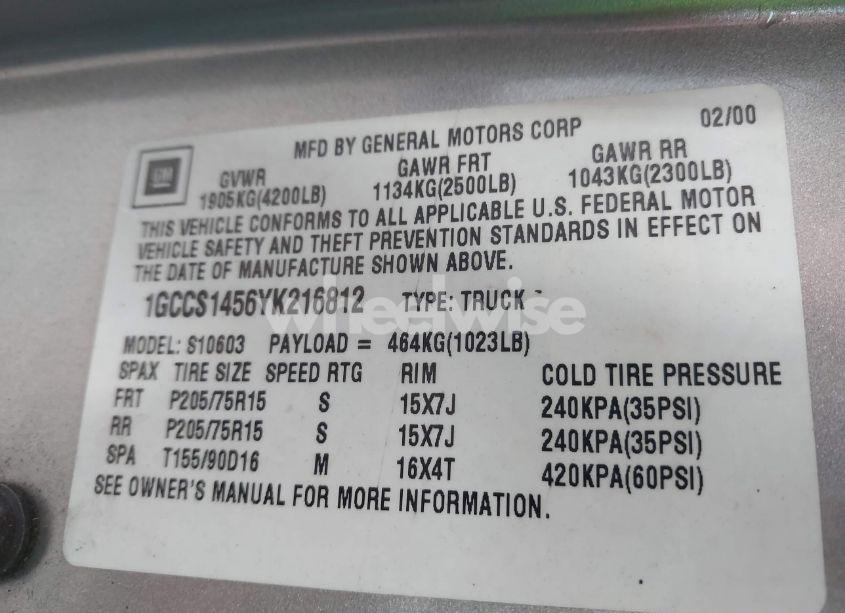 Photo 9 of 2000 Chevrolet S-10 LS (VIN 1GCCS1456YK216812)