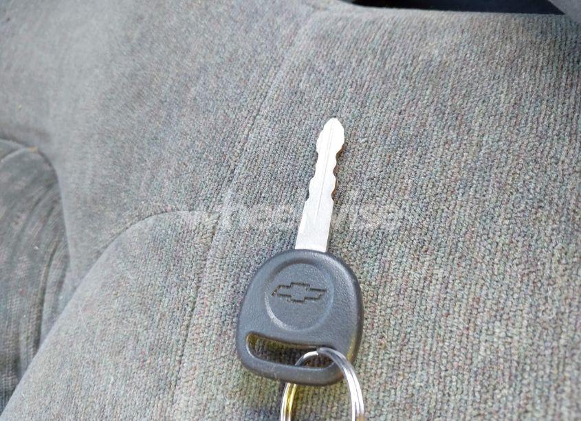 Photo 11 of 2002 Chevrolet S-10 LS (VIN 1GCCS145728190662)