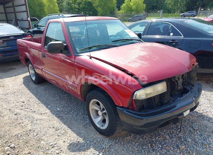 2001 Chevrolet S-10 (VIN 1GCCS145818251533) main photo