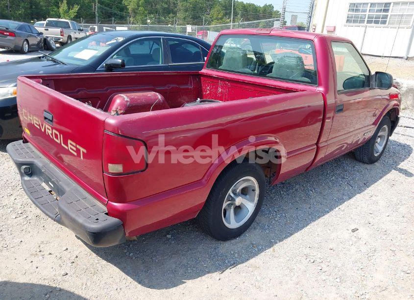 Photo 4 of 2001 Chevrolet S-10 (VIN 1GCCS145818251533)