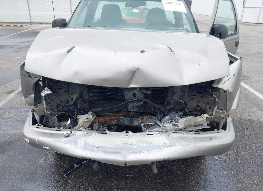 Photo 6 of 2001 Chevrolet S-10 LS (VIN 1GCCS14581K122162)