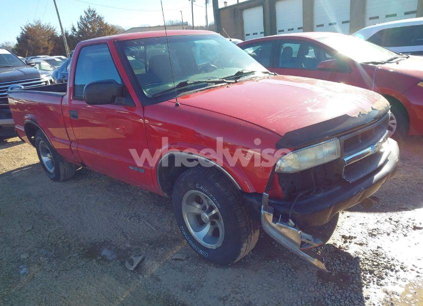 2002 Chevrolet S-10 (VIN 1GCCS145828125433) main photo