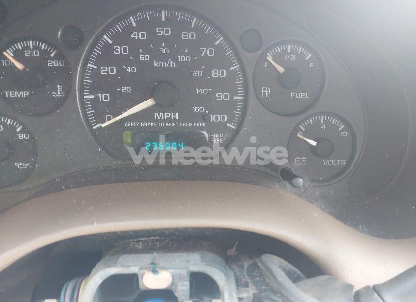 Photo 7 of 2001 Chevrolet S-10 LS (VIN 1GCCS145918229718)