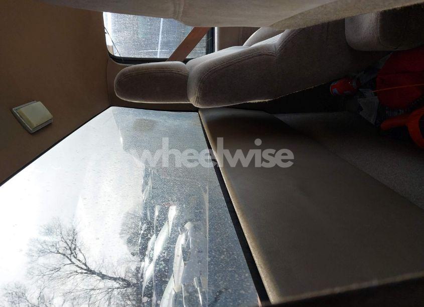 Photo 8 of 2001 Chevrolet S-10 LS (VIN 1GCCS145918229718)