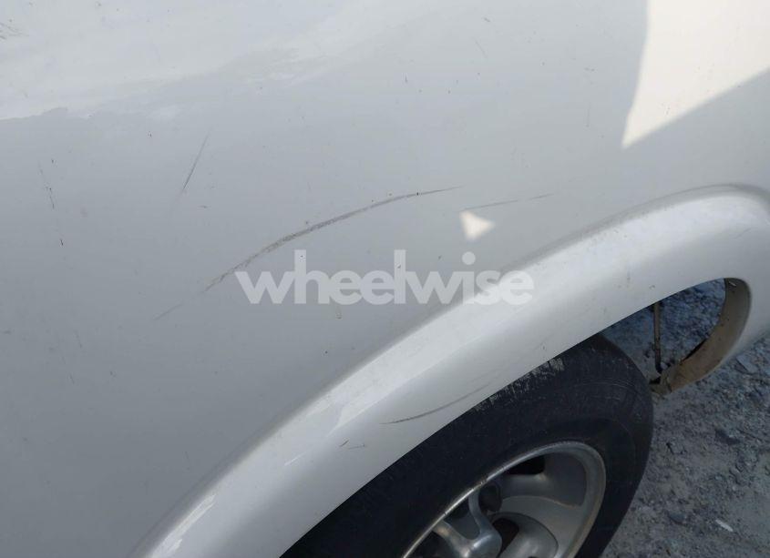 Photo 6 of 2000 Chevrolet S-10 LS (VIN 1GCCS1459YK284084)