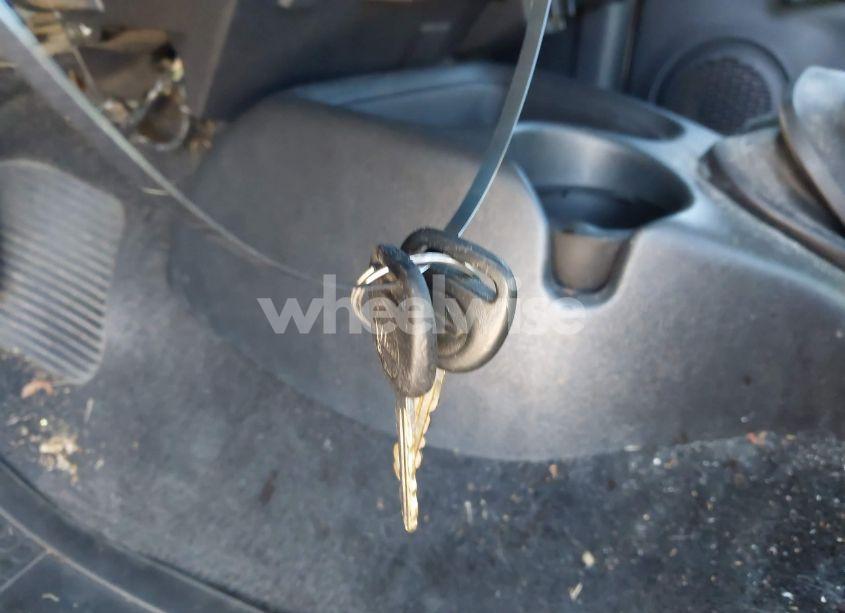 Photo 11 of 2001 Chevrolet S-10 LS (VIN 1GCCS145X18252019)