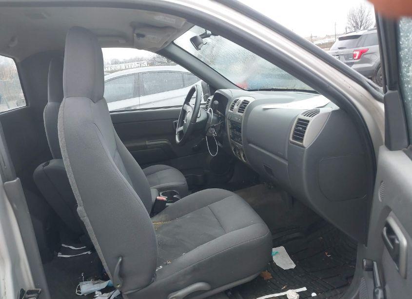 Photo 5 of 2005 Chevrolet Colorado LS (VIN 1GCCS146858230227)