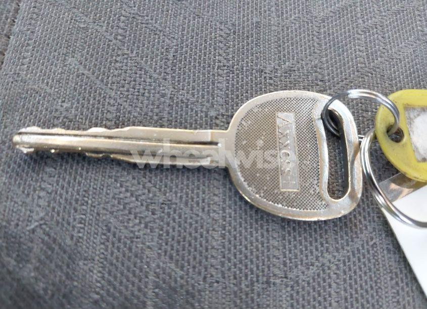 Photo 11 of 2005 Chevrolet Colorado (VIN 1GCCS148158247274)