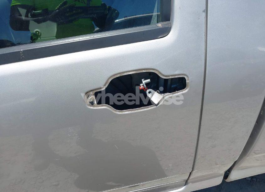 Photo 6 of 2006 Chevrolet Colorado WORK TRUCK (VIN 1GCCS148168239094)