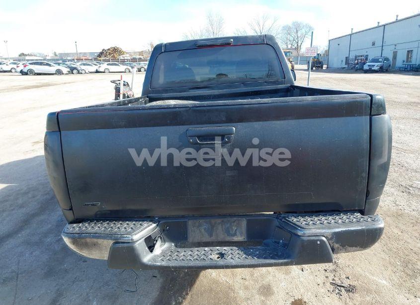 Photo 8 of 2004 Chevrolet Colorado (VIN 1GCCS148248175970)