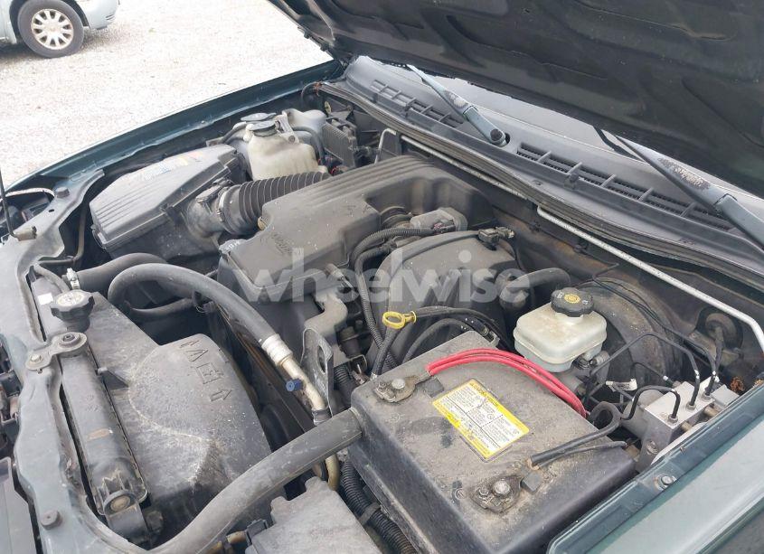 Photo 10 of 2004 Chevrolet Colorado LS (VIN 1GCCS148848145744)