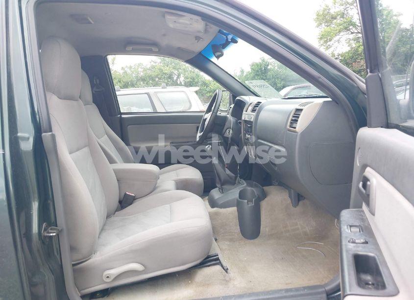 Photo 5 of 2004 Chevrolet Colorado LS (VIN 1GCCS148848145744)