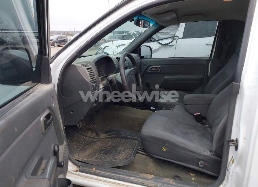 Photo 5 of 2004 Chevrolet Colorado LS (VIN 1GCCS148948181233)