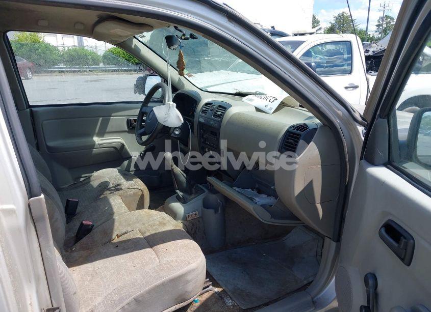 Photo 5 of 2005 Chevrolet Colorado (VIN 1GCCS148X58152499)