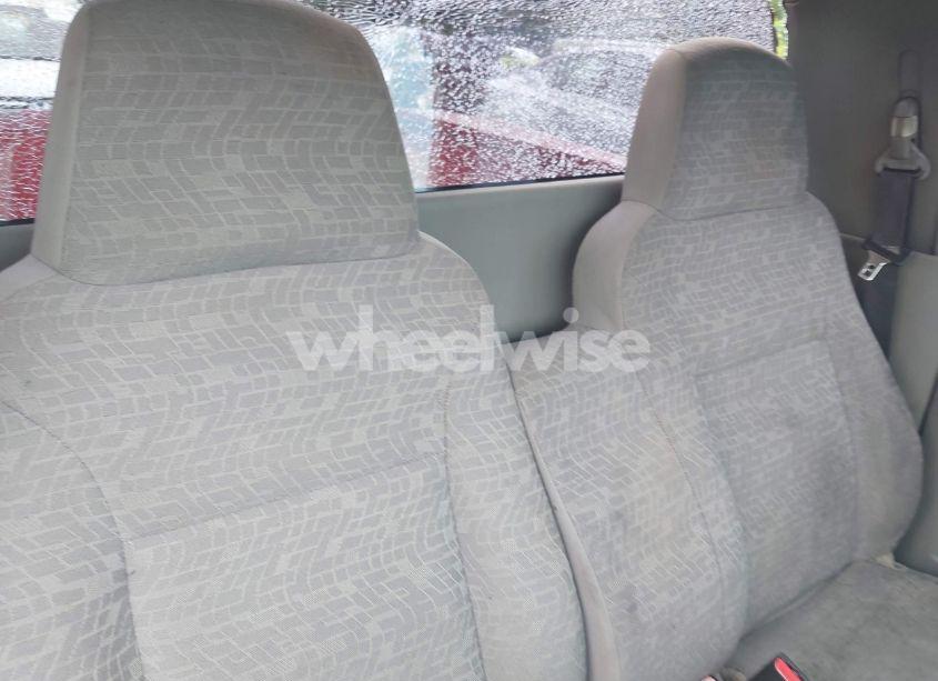 Photo 8 of 2005 Chevrolet Colorado (VIN 1GCCS148X58231512)