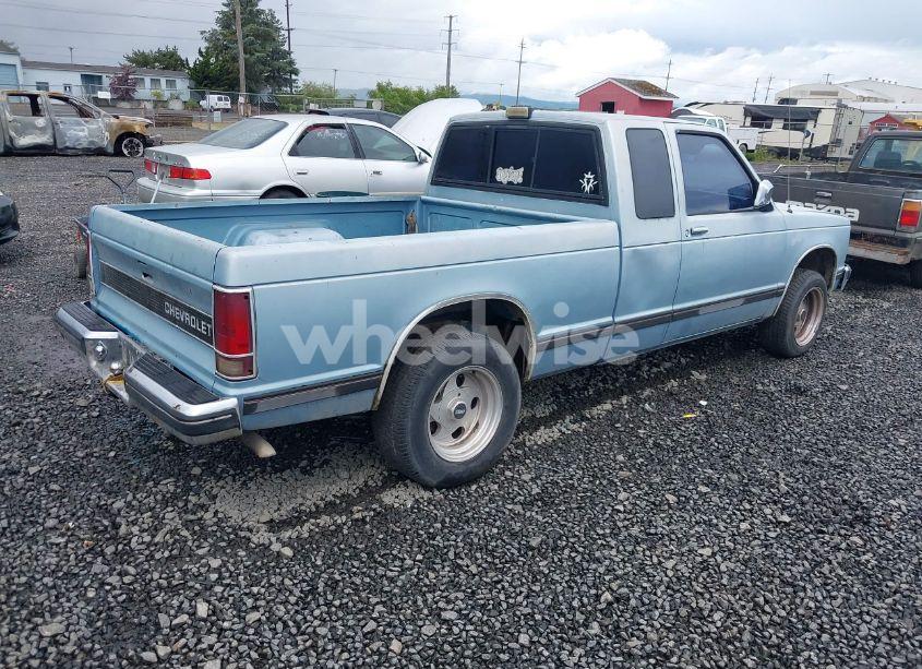 Photo 4 of 1984 Chevrolet S TRUCK S10 (VIN 1GCCS14B0E8143452)