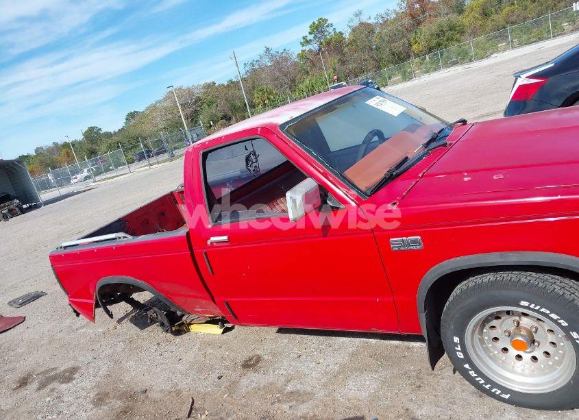 Photo 14 of 1985 Chevrolet S TRUCK S10 (VIN 1GCCS14B3F8179864)