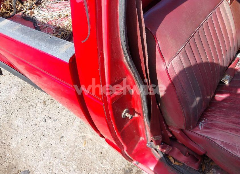 Photo 8 of 1985 Chevrolet S TRUCK S10 (VIN 1GCCS14B3F8179864)