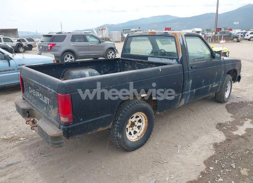 Photo 4 of 1991 Chevrolet S TRUCK S10 (VIN 1GCCS14E3M8126430)