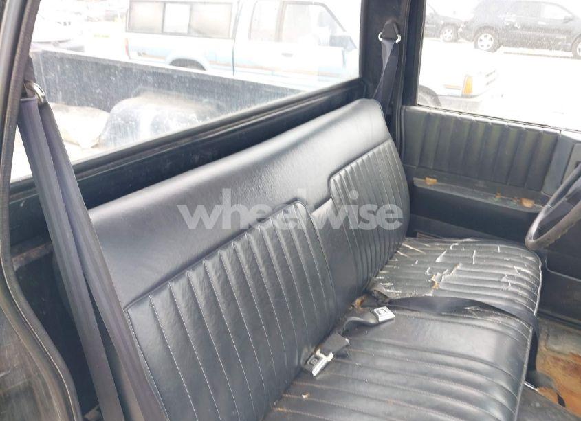 Photo 8 of 1991 Chevrolet S TRUCK S10 (VIN 1GCCS14E3M8126430)