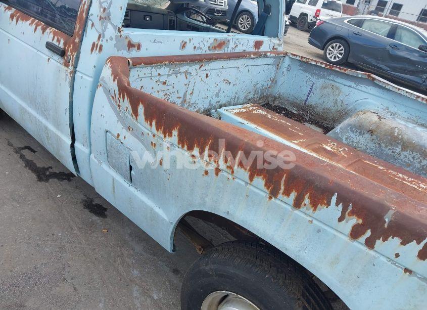 Photo 14 of 1991 Chevrolet S TRUCK S10 (VIN 1GCCS14E7M8105645)