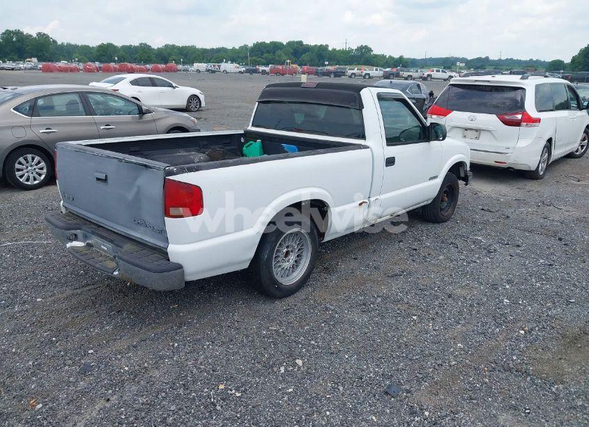 Photo 4 of 2003 Chevrolet S-10 (VIN 1GCCS14H238288364)