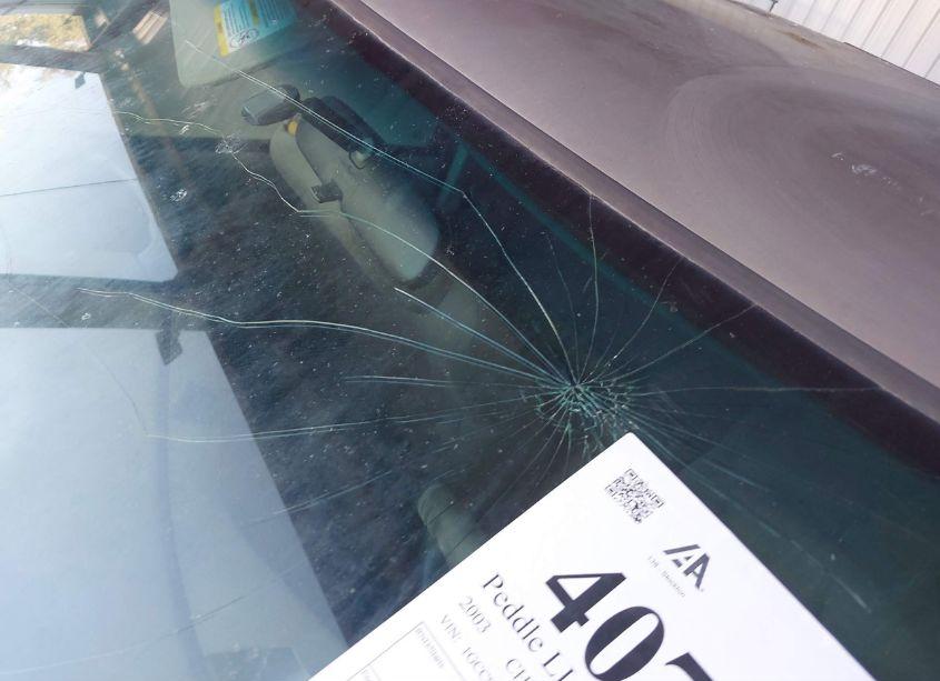 Photo 12 of 2003 Chevrolet S-10 (VIN 1GCCS14H638153114)