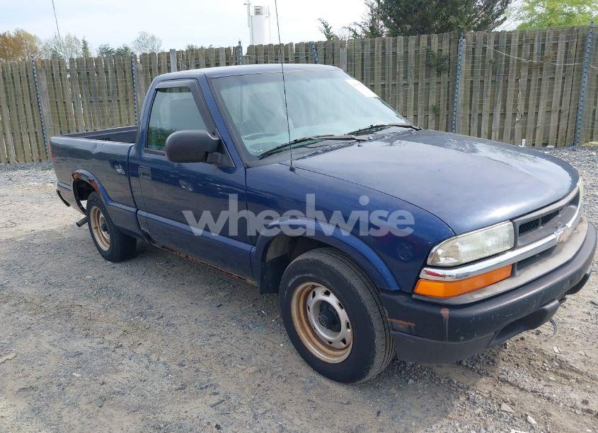 2003 Chevrolet S-10 (VIN 1GCCS14H738152747) main photo