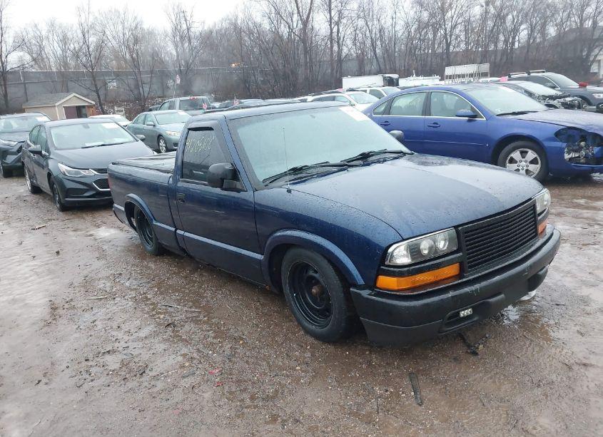 2003 Chevrolet S-10 N/A (VIN 1GCCS14H838226838) main photo