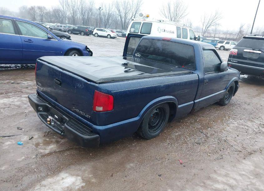 Photo 4 of 2003 Chevrolet S-10 N/A (VIN 1GCCS14H838226838)