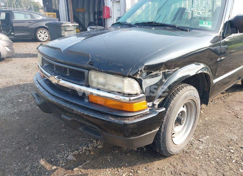 Photo 6 of 2003 Chevrolet S-10 (VIN 1GCCS14H938235502)