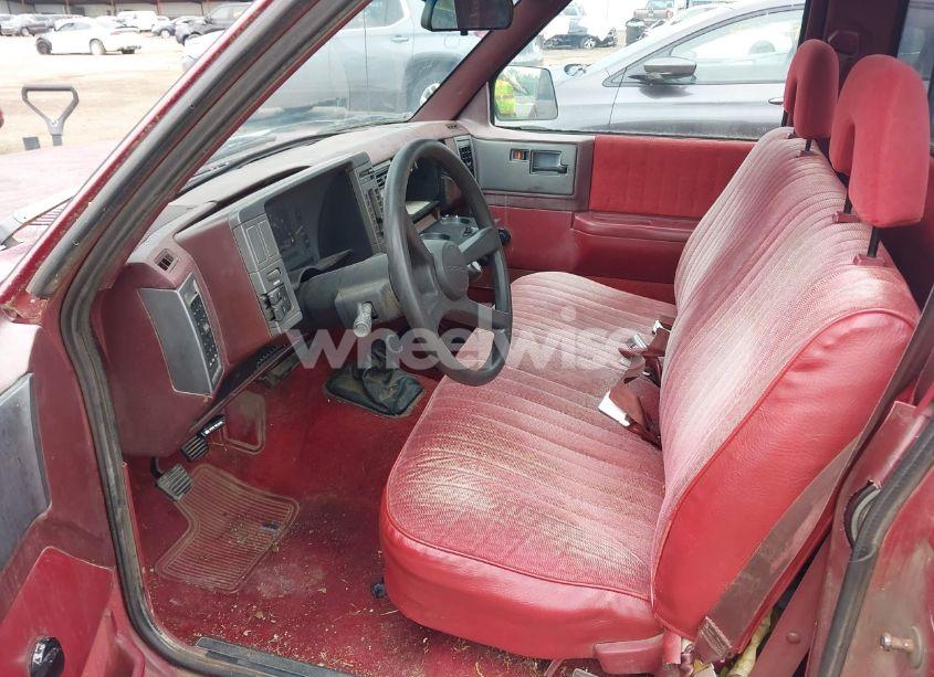 Photo 5 of 1992 Chevrolet S TRUCK S10 (VIN 1GCCS14R2N8185229)