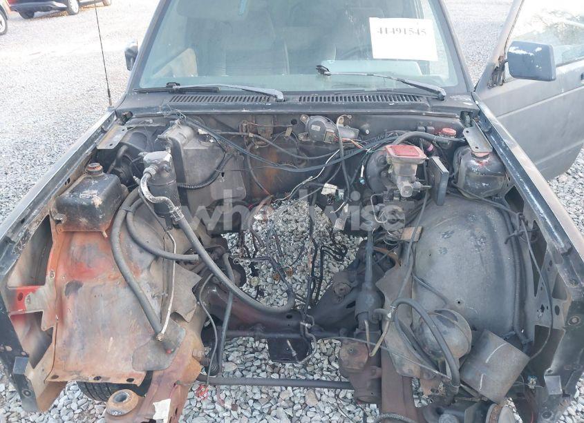 Photo 10 of 1993 Chevrolet S TRUCK S10 (VIN 1GCCS14R8P8188977)